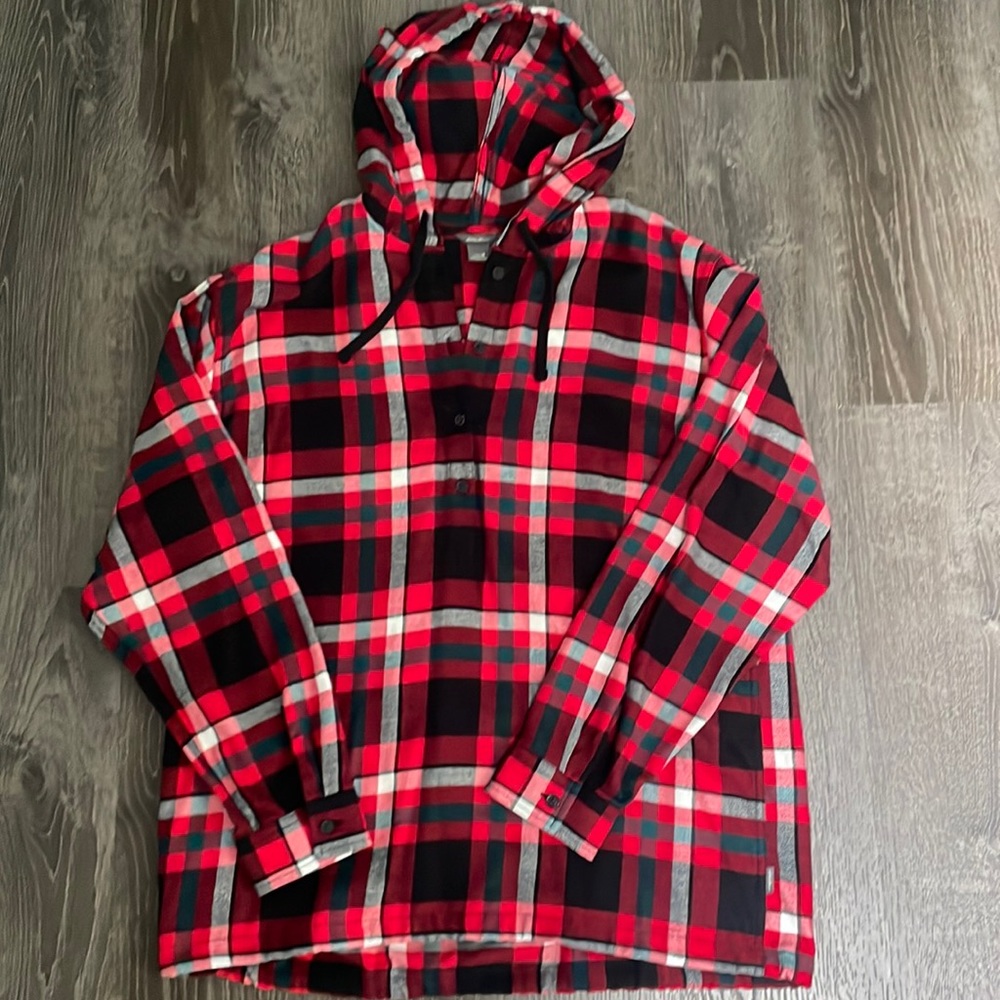 Women’s Eddie Bauer flannel hoodie